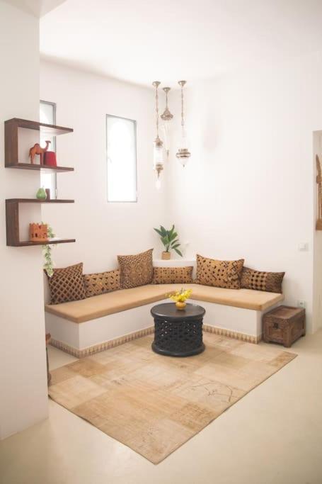 Casa Sira-Charming Home In The Heart Of The Kasbah タンジェ エクステリア 写真